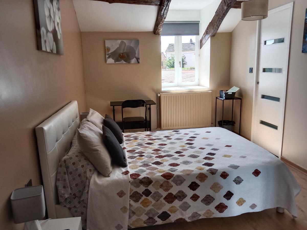 Chateau  L Olivier De St Leger B&B 외부 사진