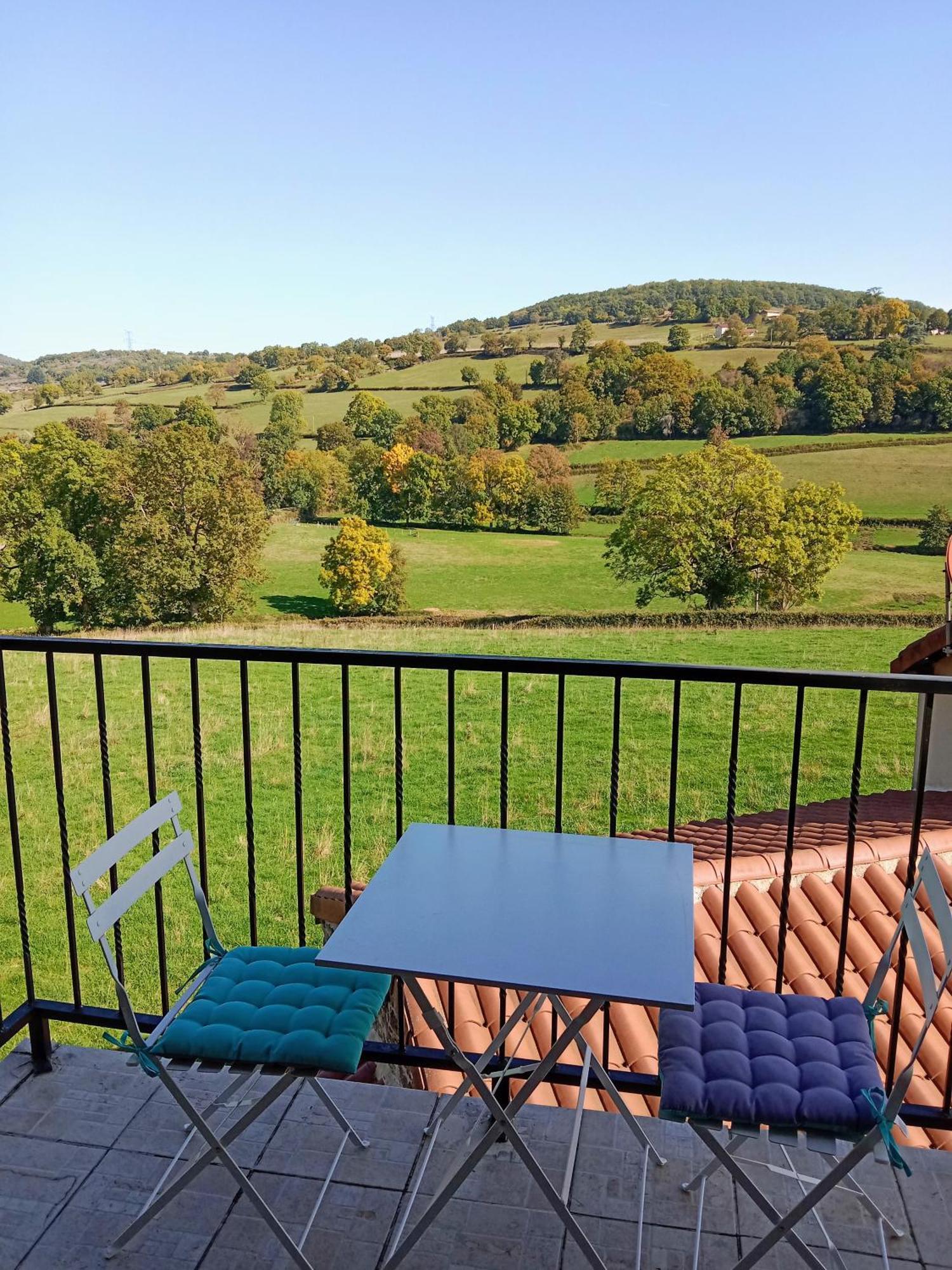 Chateau  L Olivier De St Leger B&B 외부 사진